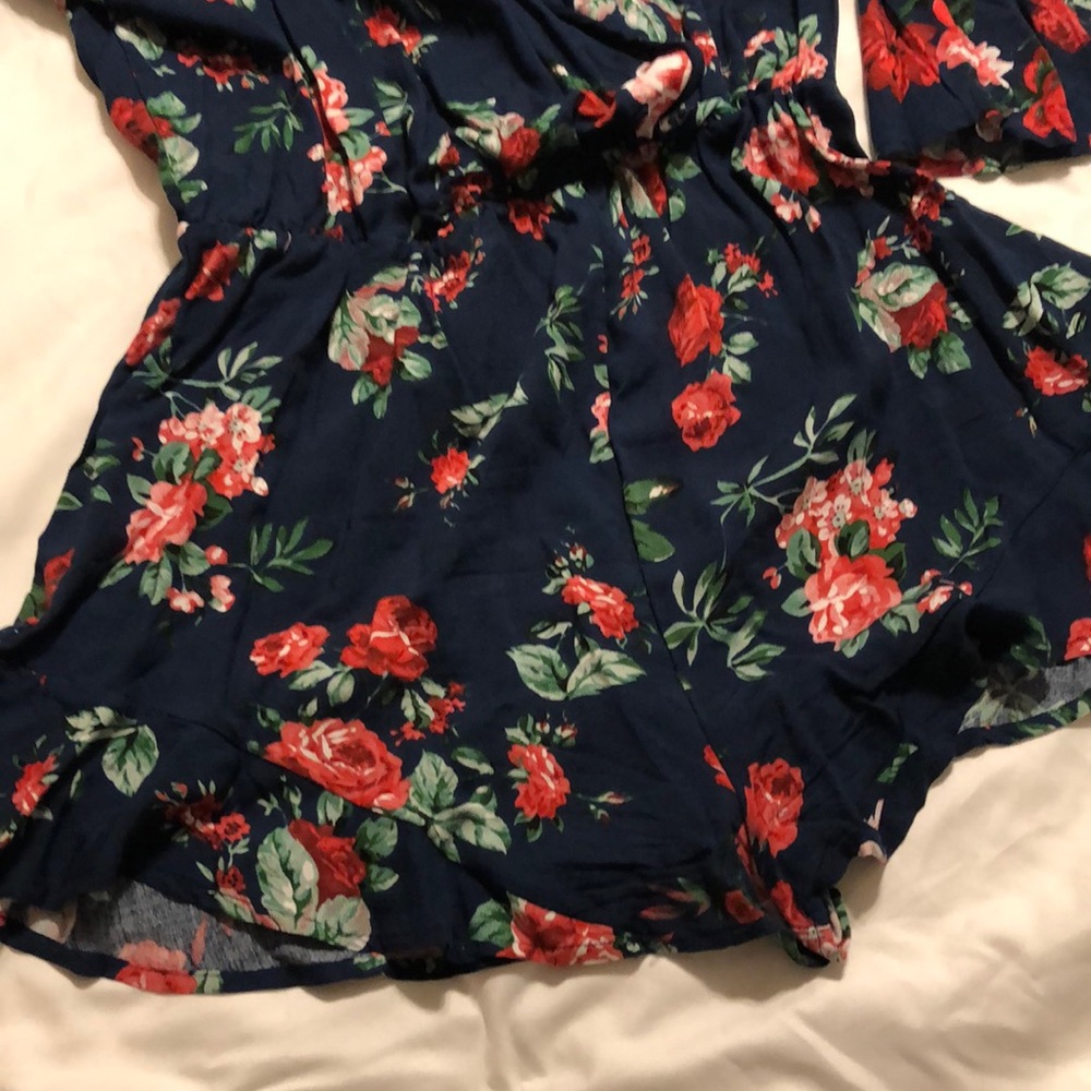 Romper - Picture 4 of 5